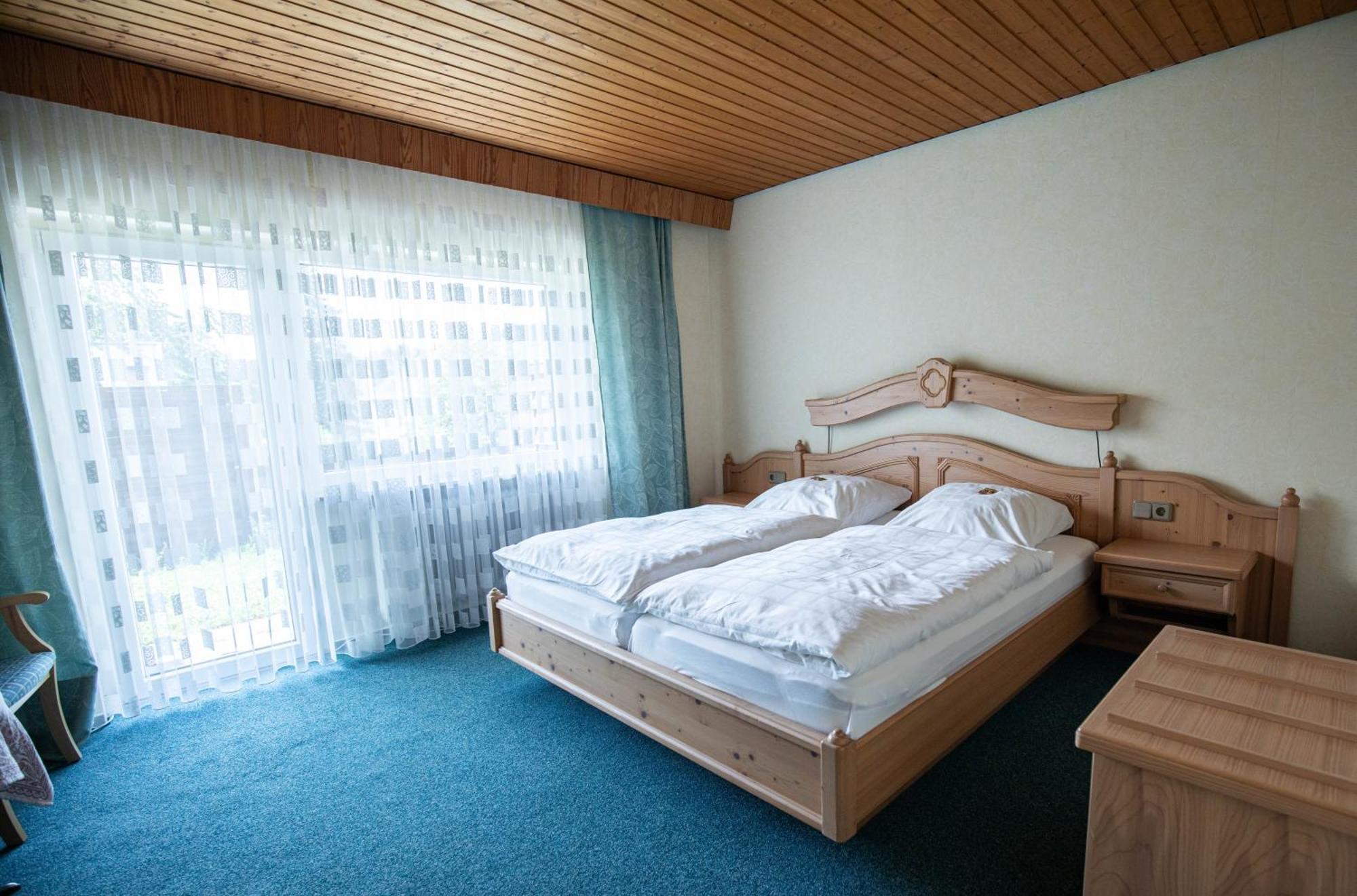 Landhotel Jaegerhof Бишофсгрюн Экстерьер фото